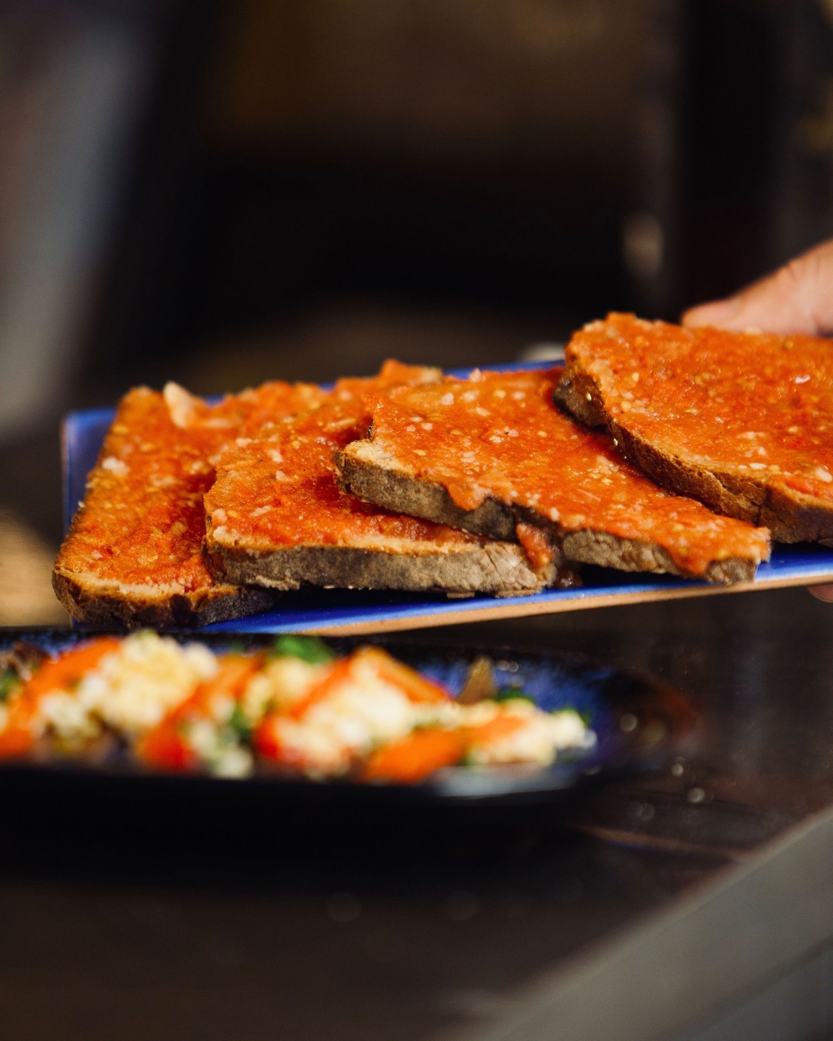 L’incontournable Pan con tomate pour accompagner nos charcuteries ❤️‍    nn     Nos boutique...